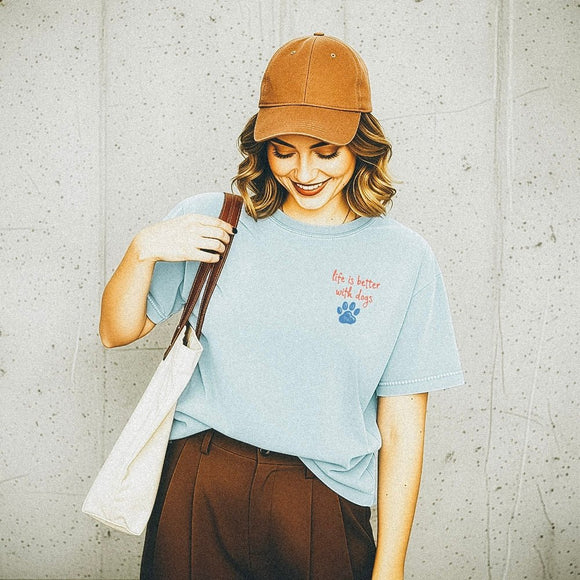 Dog mom club tee • Pawer to the People